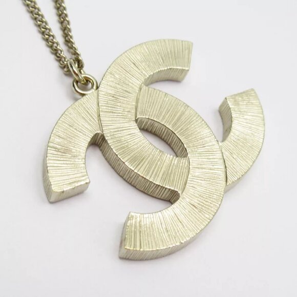 Auth CHANEL Coco Mark　Necklace gold metal - Picture 3 of 7